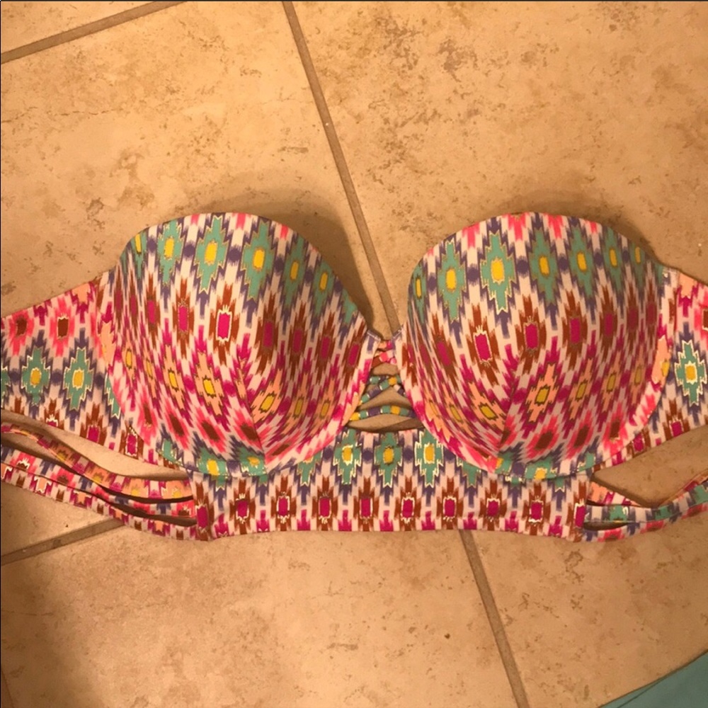 Bikini top